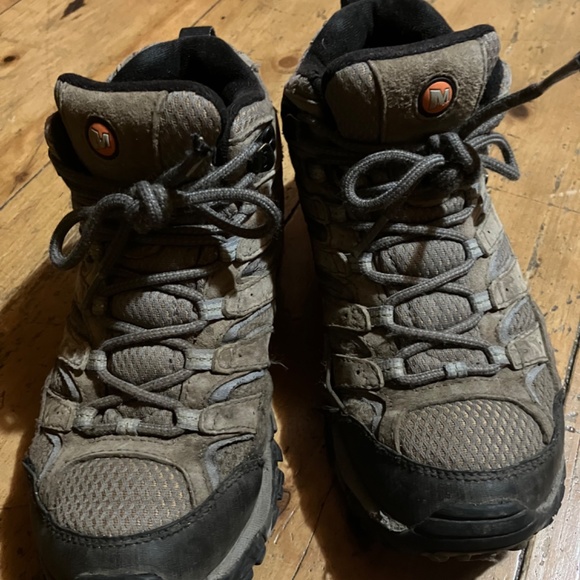 Merrells - Picture 2 of 6